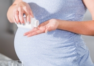 Phụ nữ mang thai sử dụng Acetaminophen có thể ảnh hưởng sự phát triển não bộ trẻ